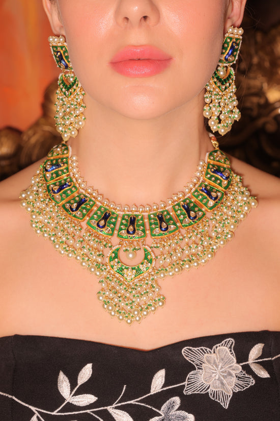 Necklace Set