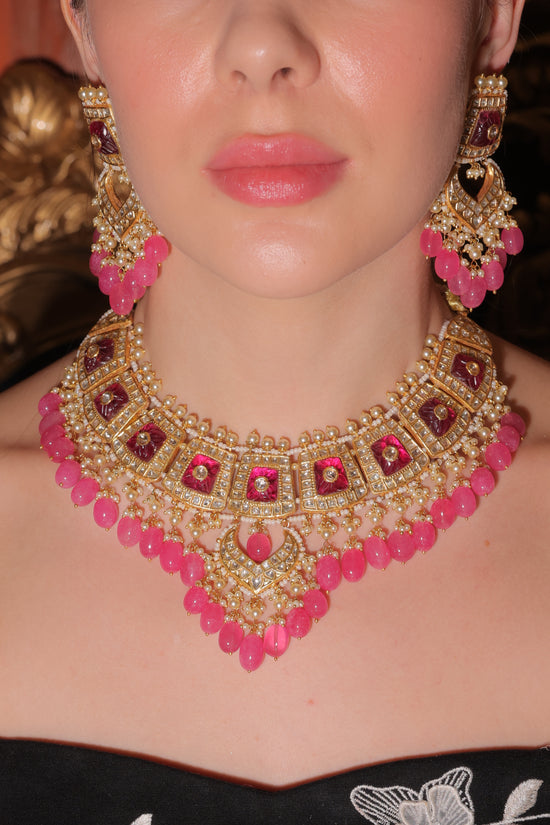 Necklace Set