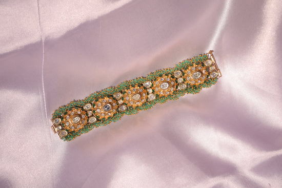 Emerald Dome Polki Hathphool Bracelet