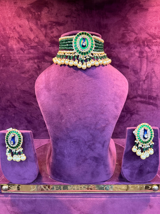 Peacock Grace Green Choker Set