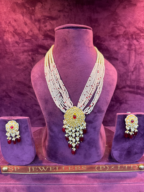 Scarlet Bloom Beaded Necklace Set