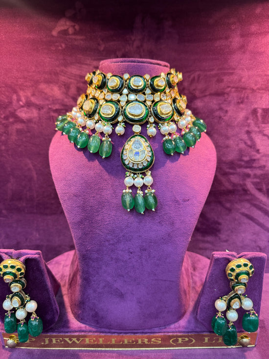Emerald Polki Necklace Set