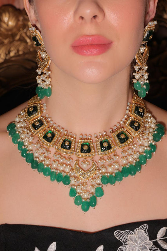 Emerald Royale Heritage Set
