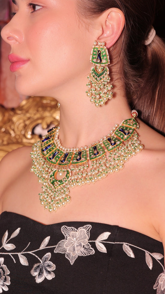 Necklace Set